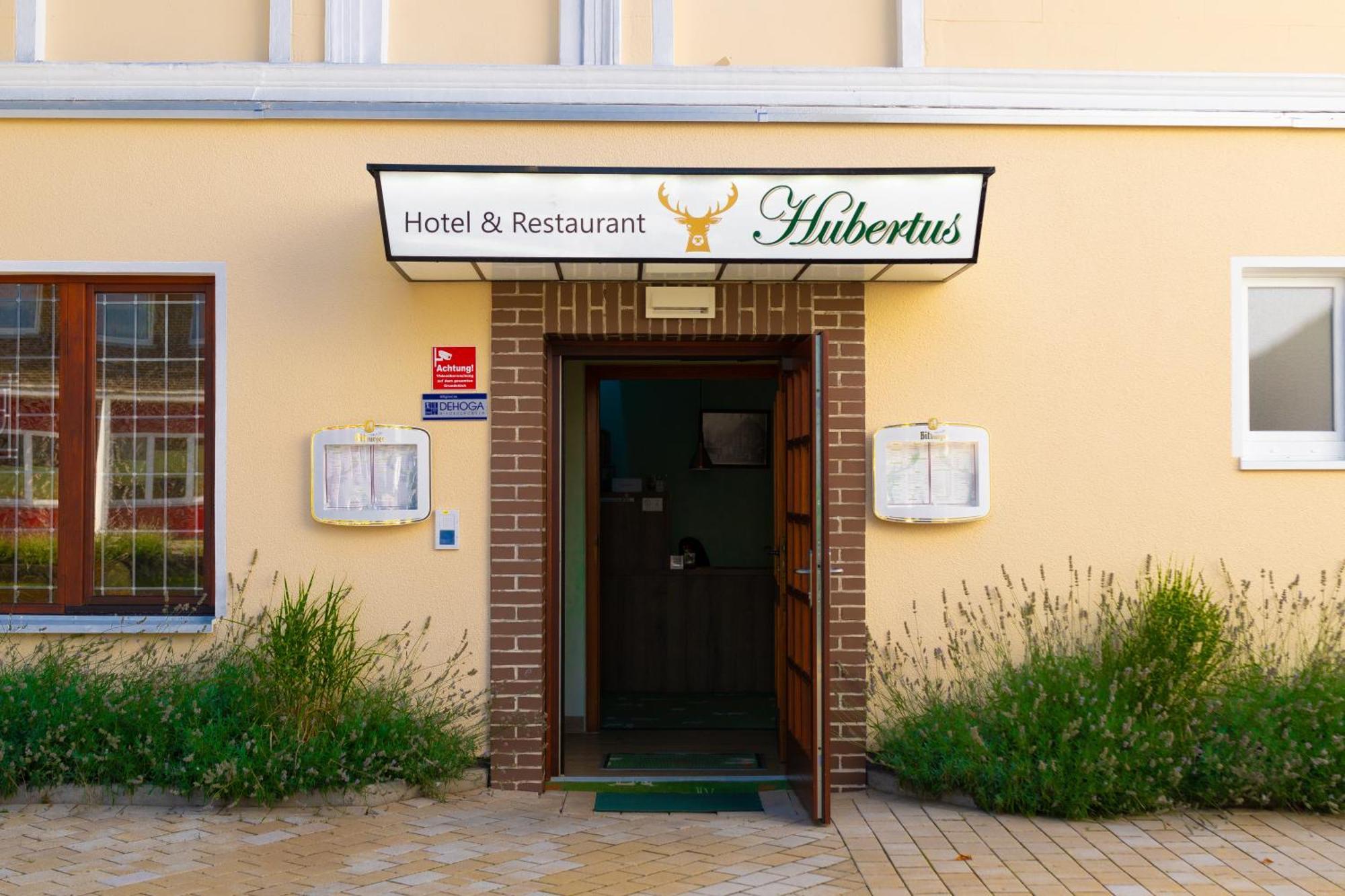 Hotel & Restaurant Hubertus Sehnde Exteriör bild